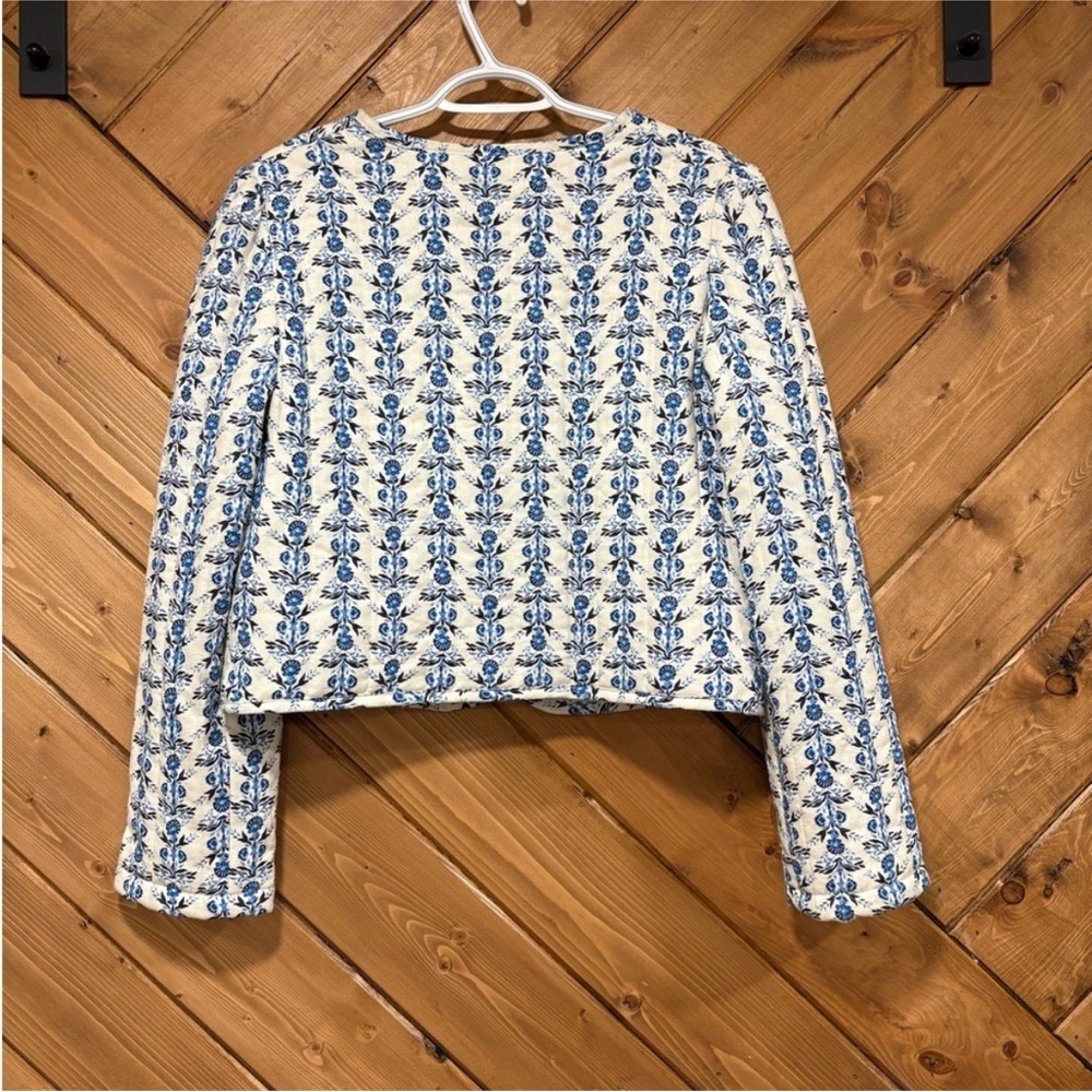 NWT House of Harlow 1960 Blue and White Bomber Quilted Jacket Small - Picture 3 of 9